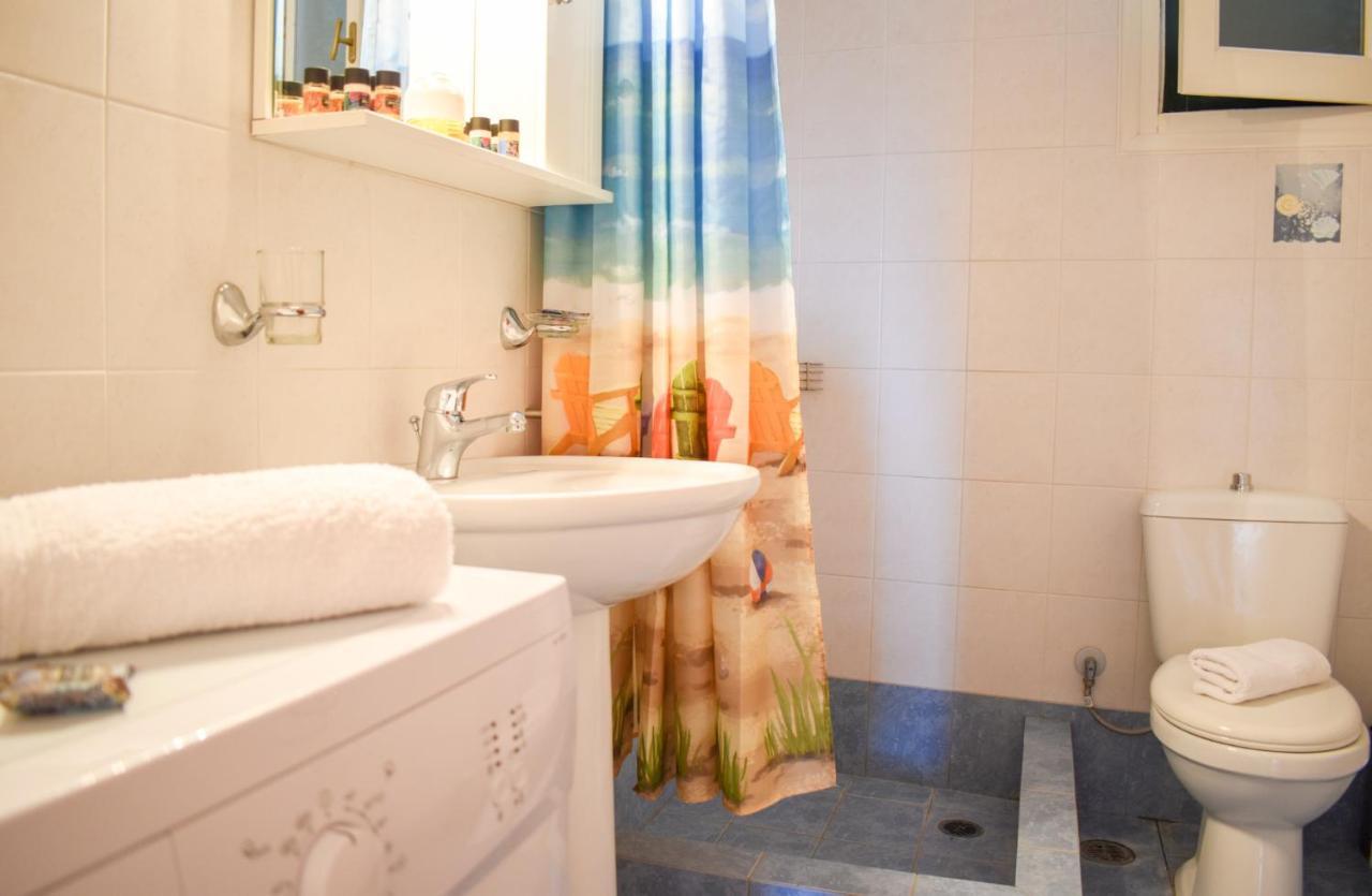 Venetian Seaside Panorama - Asini Sunset Retreats Apartment Bagian luar foto