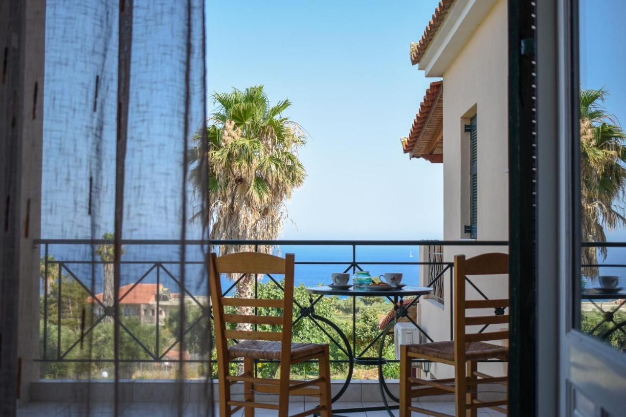 Venetian Seaside Panorama - Asini Sunset Retreats Apartment Bagian luar foto