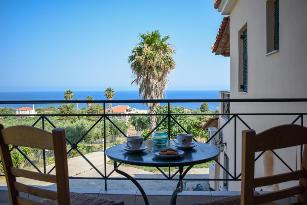 Venetian Seaside Panorama - Asini Sunset Retreats Apartment Bagian luar foto
